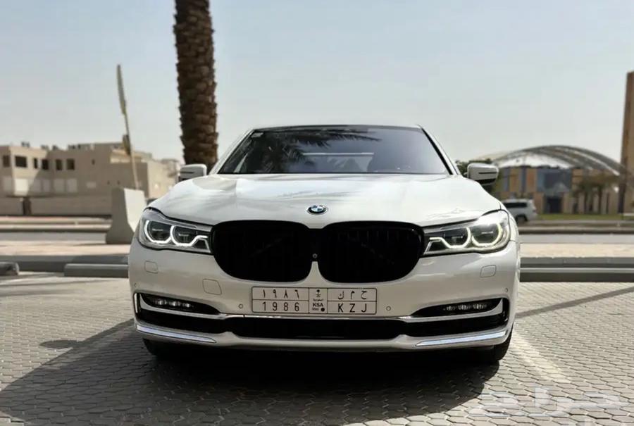 BMW 740 201764101925122818110