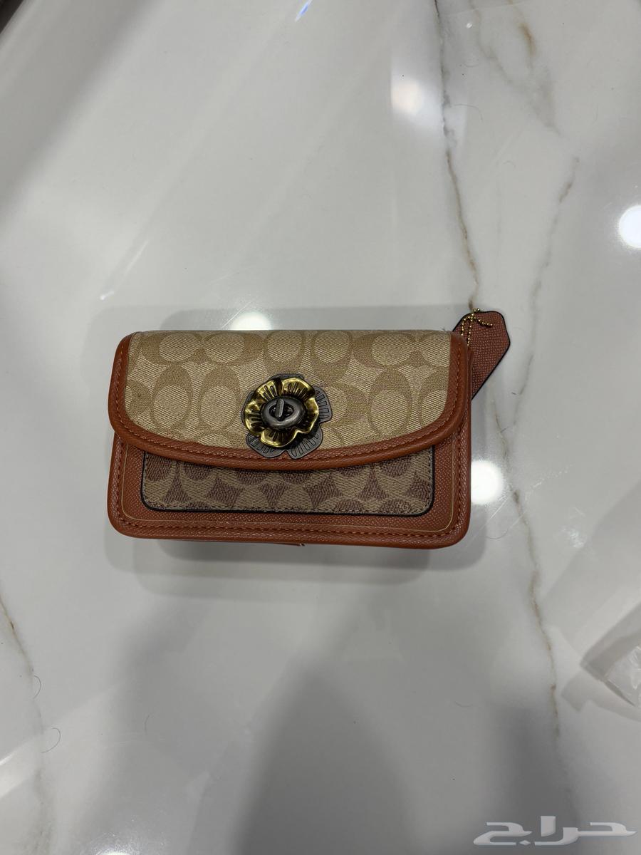 Gucci bag never used, with all its papers63884746965379113