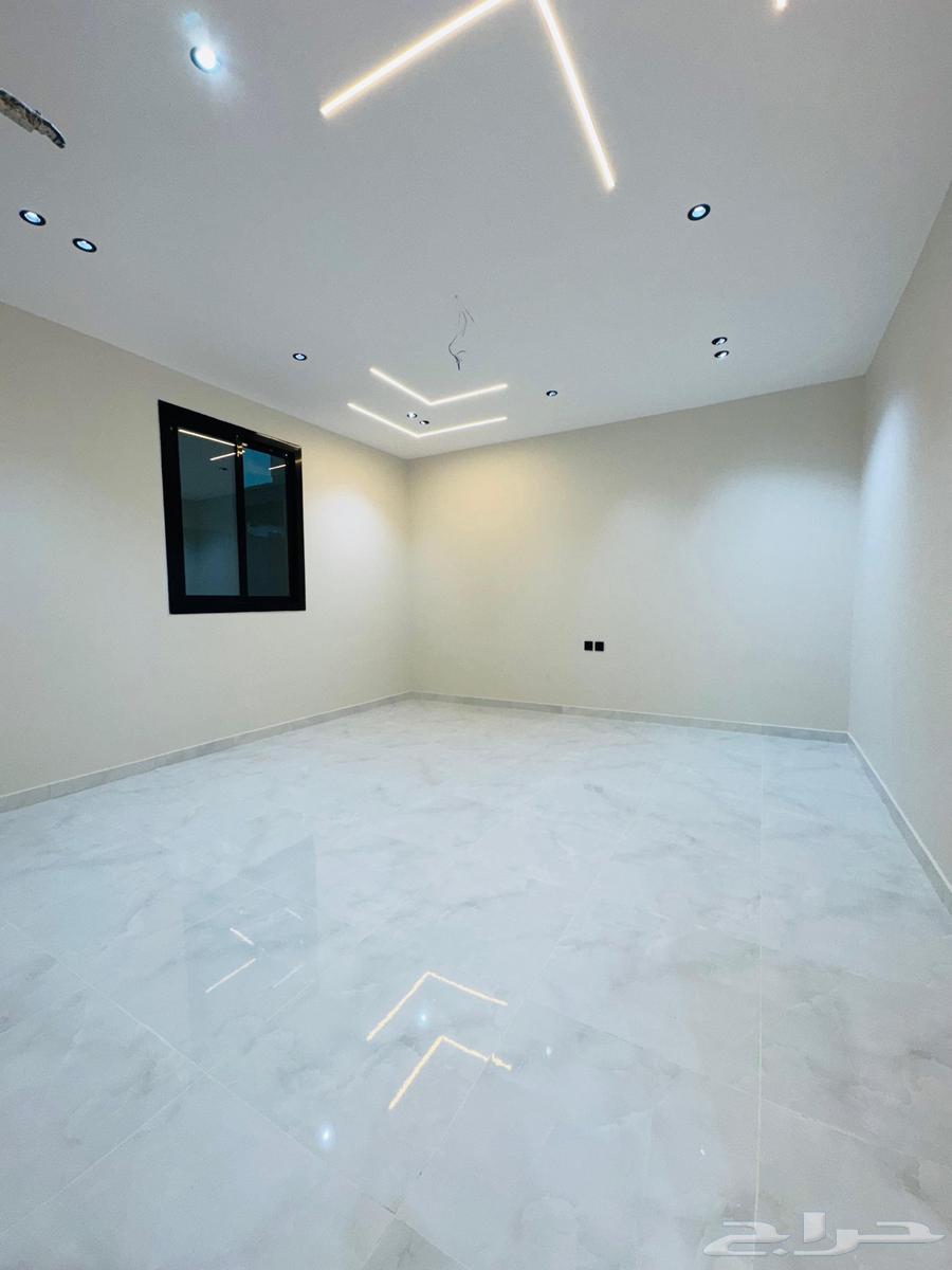 Villa for sale in Taif, Al Rahab neighborhood, on two streets63612638530179112