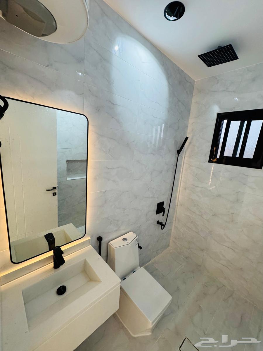 Villa for sale in Taif, Al Rahab neighborhood, on two streets63612638530179113