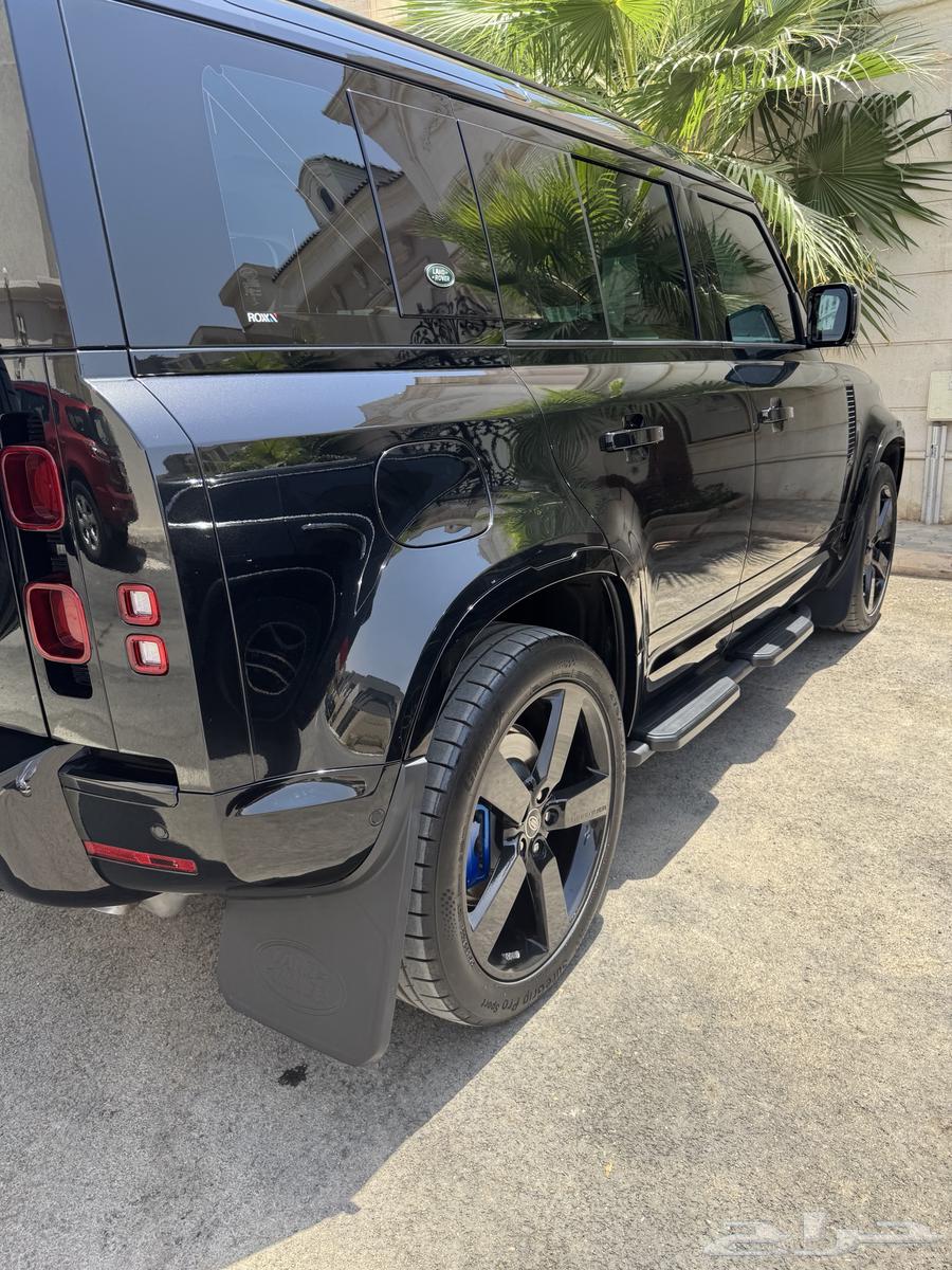 Defender 2024 for sale64106982918787110