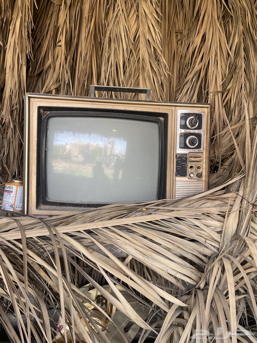 Old TV63882312925186110
