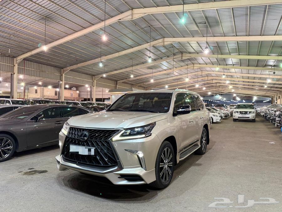 Lexus LX570 201964101930022402110