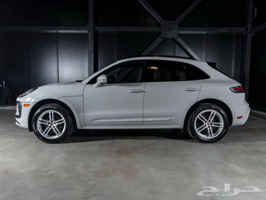 2024 Porsche Macan64106598742913113