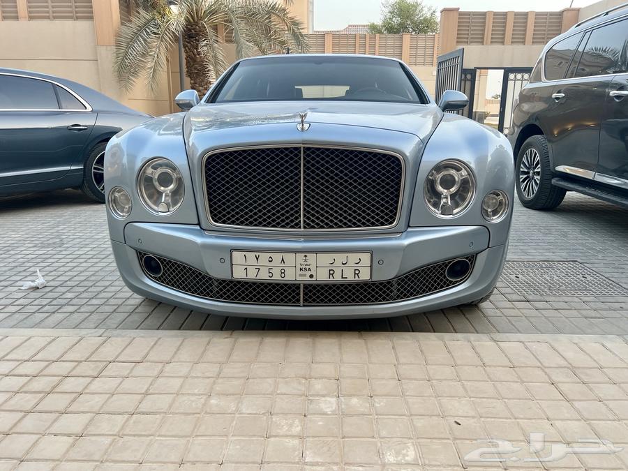 Bentley Mulliner 2016 (8 Cylinder)64103589771907113