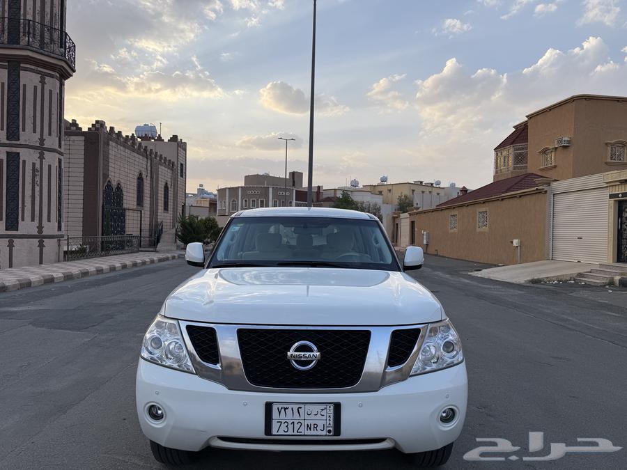 نيسان باترول 2013 V8 سرندل SE64104703527682112