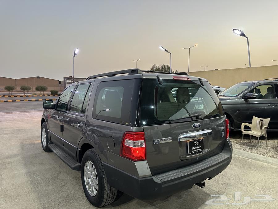 Ford Expedition 2013 no 4x4, conditionally, agency checks64106139627010114