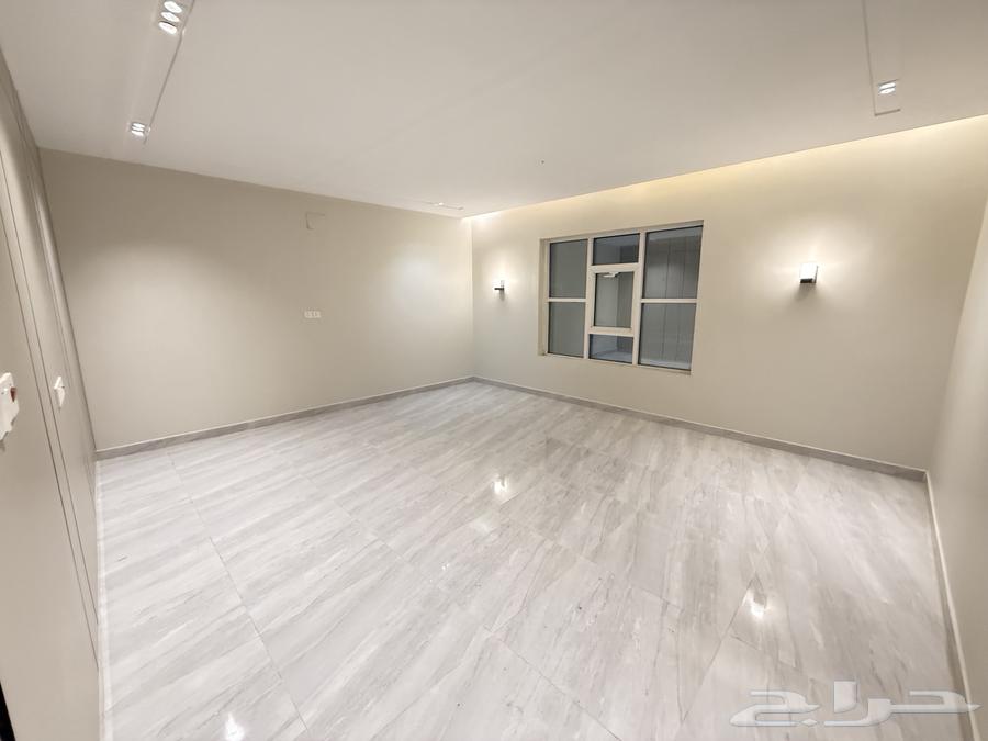 Repeated floors for sale at a competitive price63612638920066112
