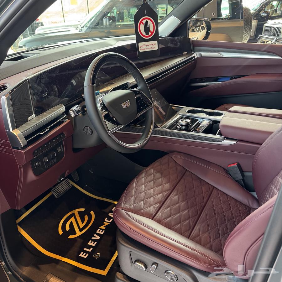 كاديلاك اسكاليد 2025 platinum sport64103785906050113