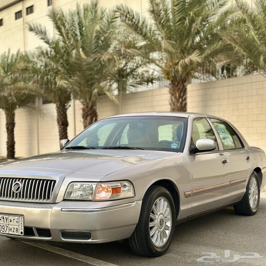 For sale 2011 Ford Marquis, clean64103406604162110
