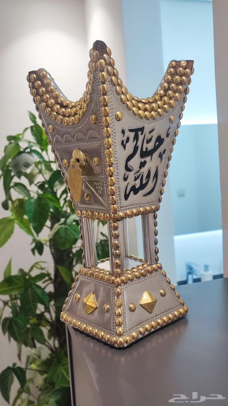 Hail incense burners63873817555074114