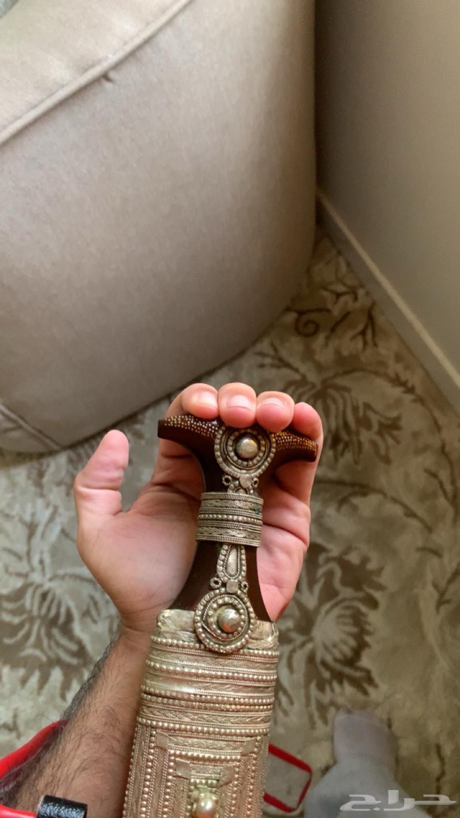 Dagger64351228717955111