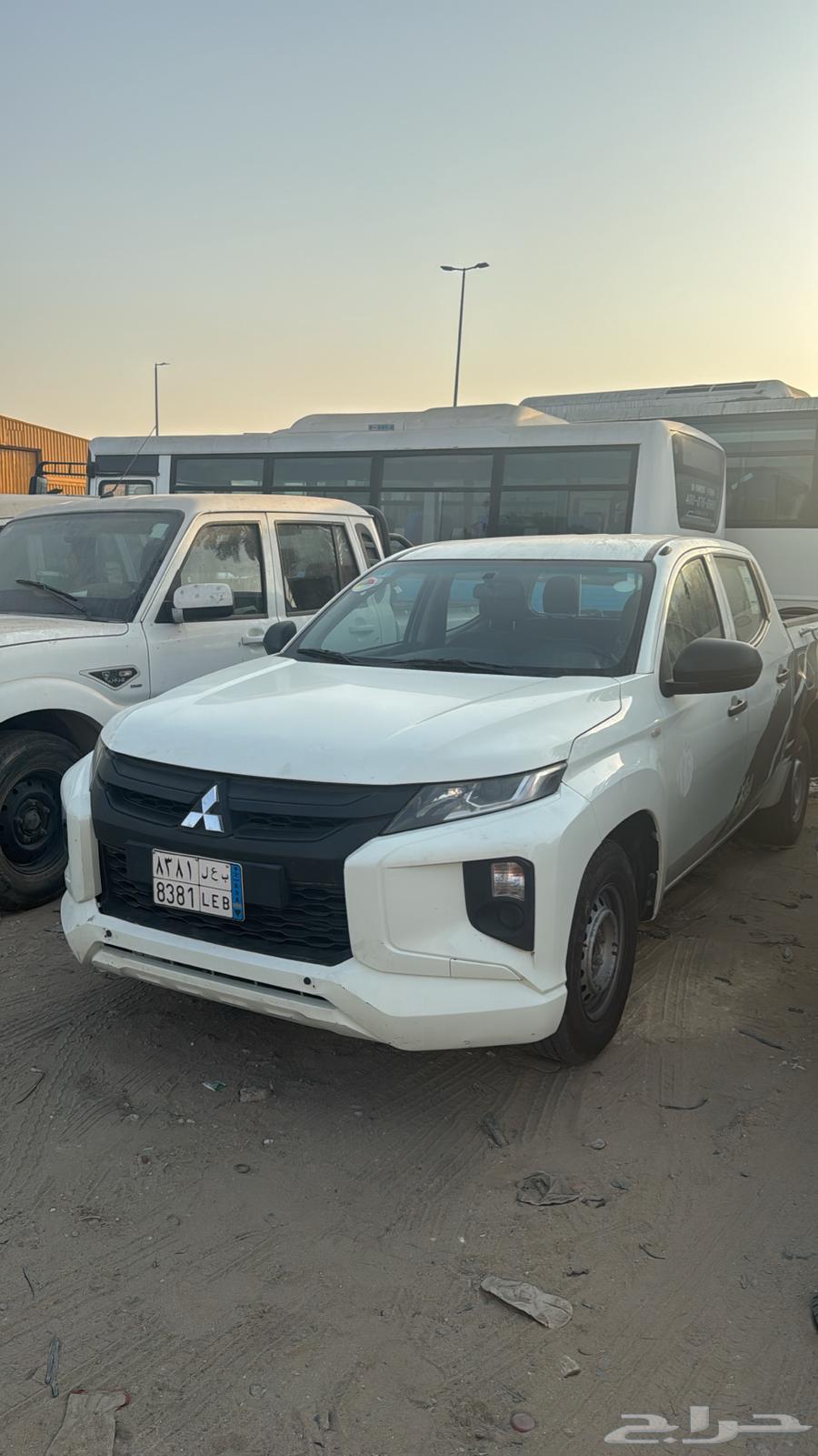 Buses and pickups for rent and sale bus for rent and sale64141464494722113