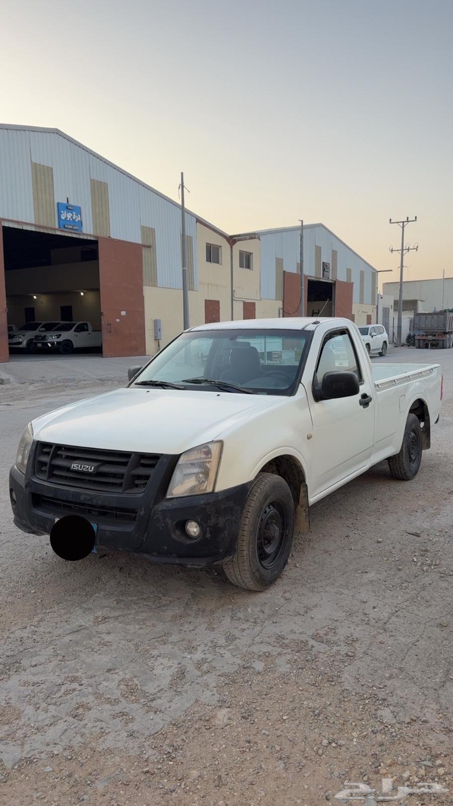 Isuzu D-Max64141463788803111