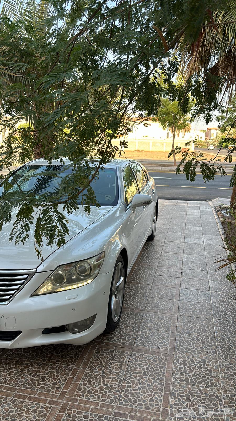 لكزس LS460L فل كامل امريكي 201164111284880899111