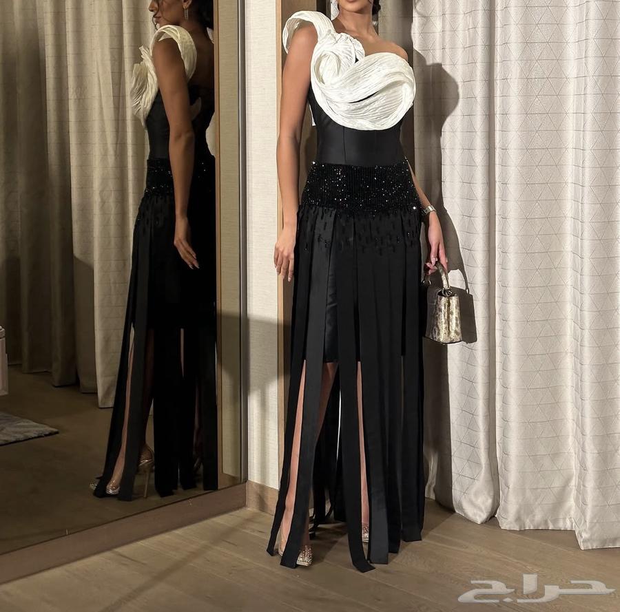 Used dress63891319375489110