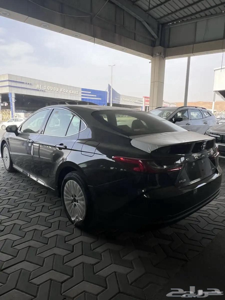 تويوتا كامري 2025 E Plas هايبرد بالنقد والتقسيط64123199843841114