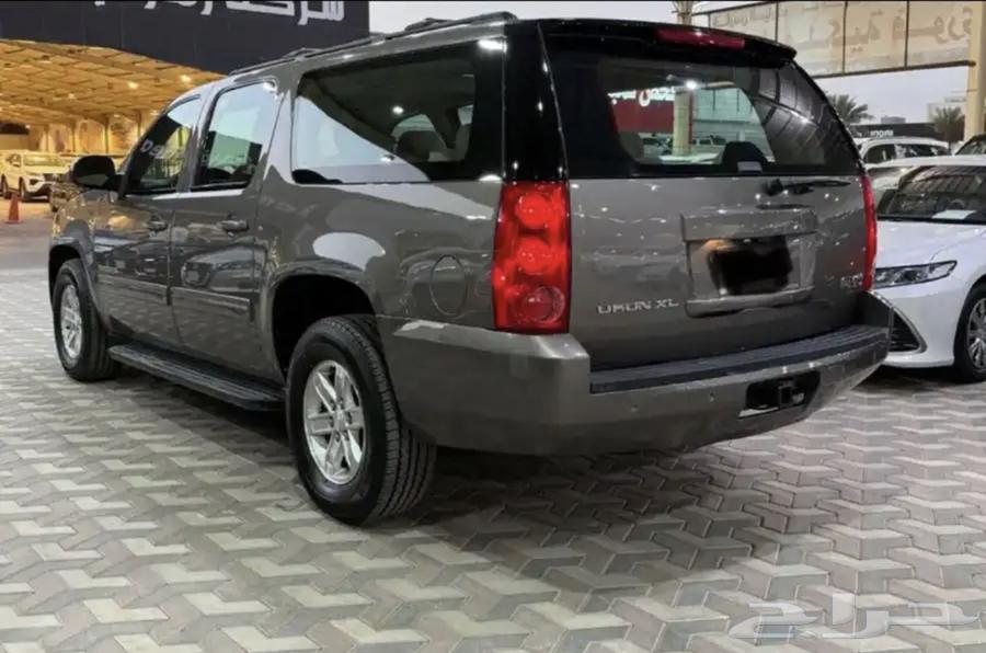2013 Chevrolet Yukon XL Long Model64123865672322114