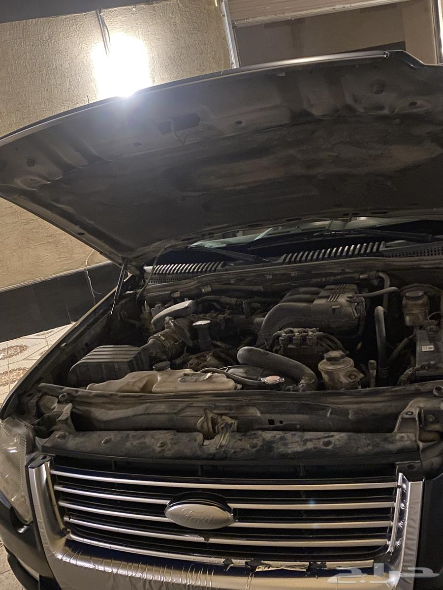For sale Ford Explorer 2010 model, new registration, new inspection64141473013121114