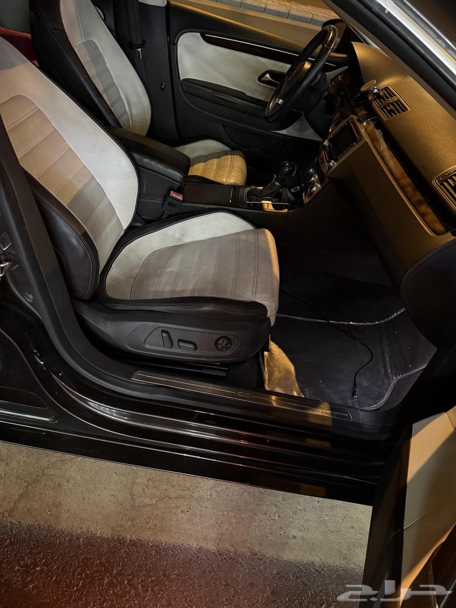 Volkswagen Passat CC 2015 in excellent condition (fully loaded)64141477561985113