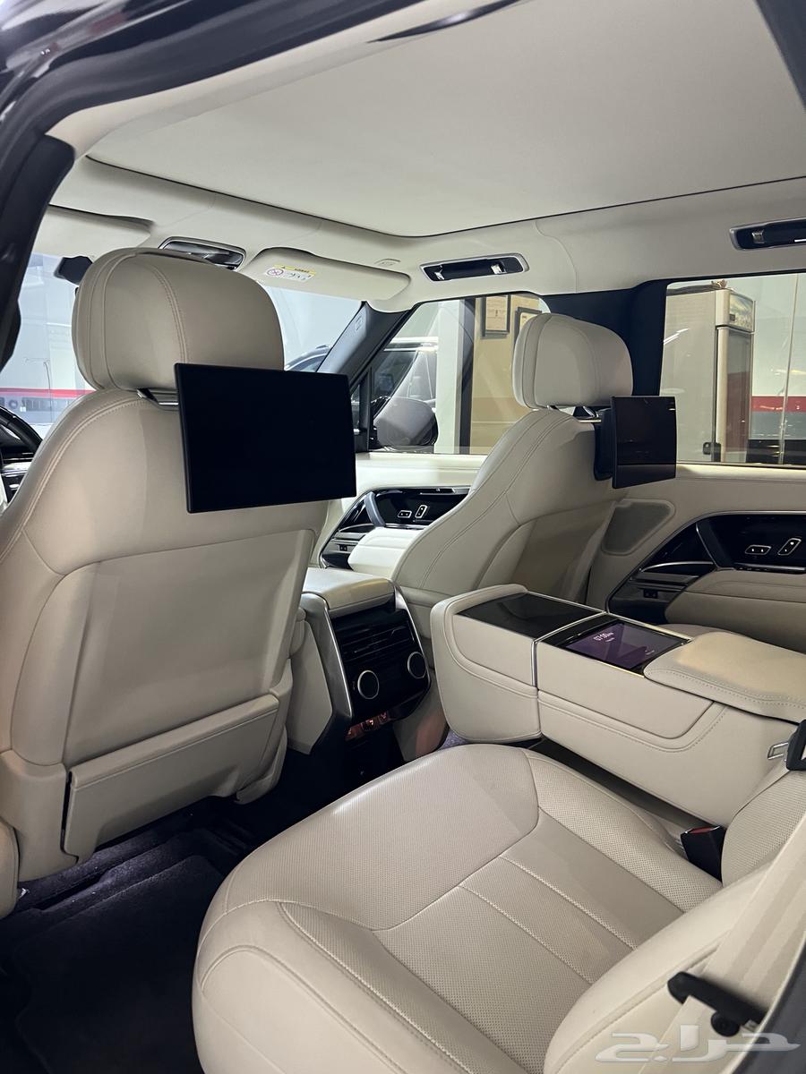 Autobiography 2023 Range Rover Alnaghi Saudi64141472795394112