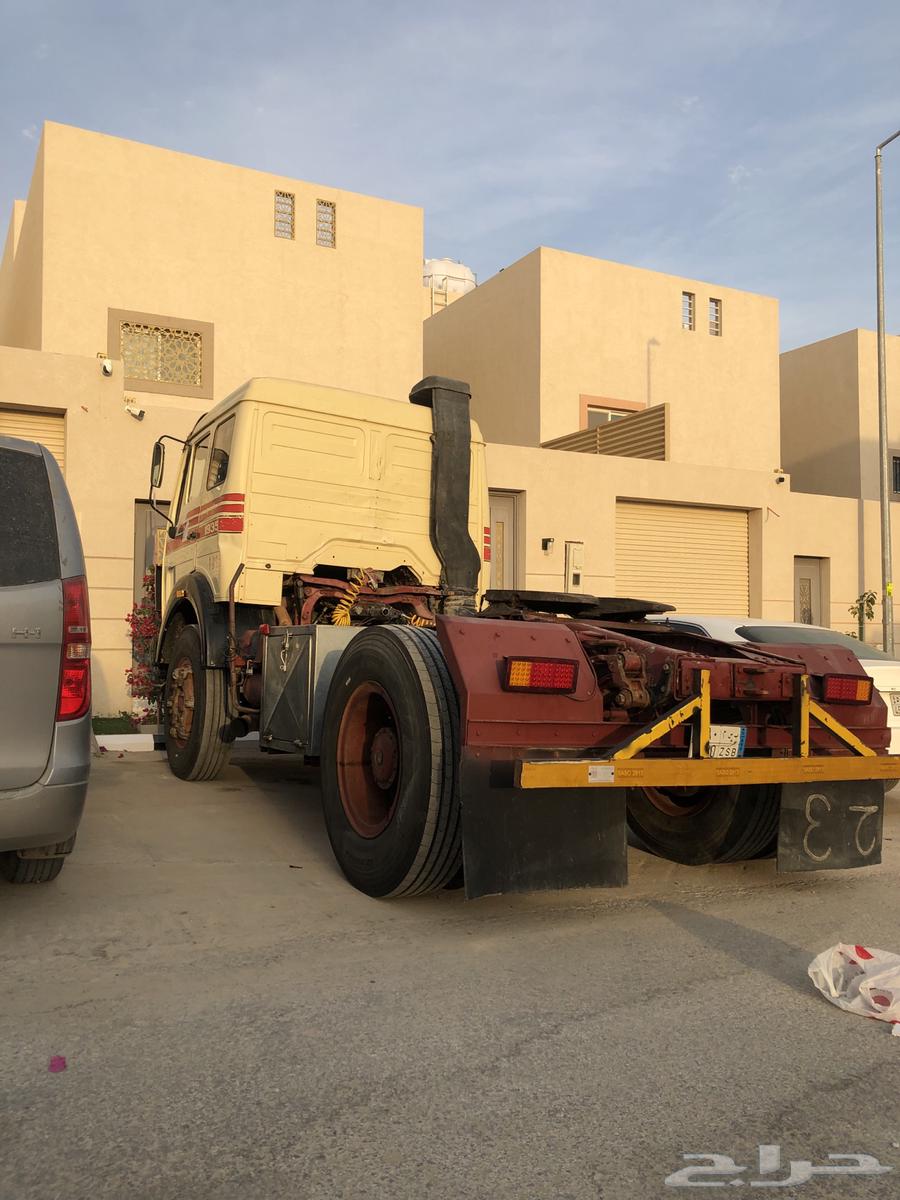 راس تريله لسحب الغرف شاب سعودي64125103201539110