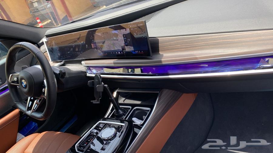 موديل 2025 735 BMW64141479868675114