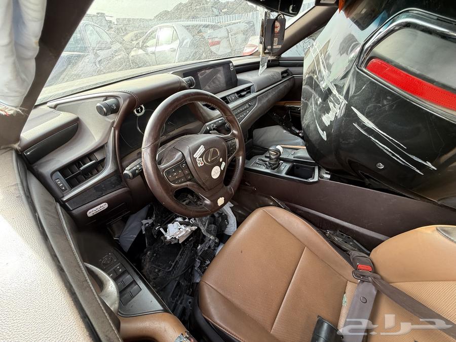 Lexus ES-250 Scrap Parts Lexus64128715190019112