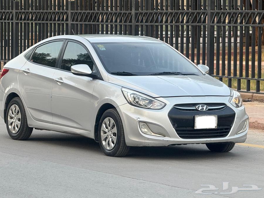 Hyundai Accent 201864141468498435112