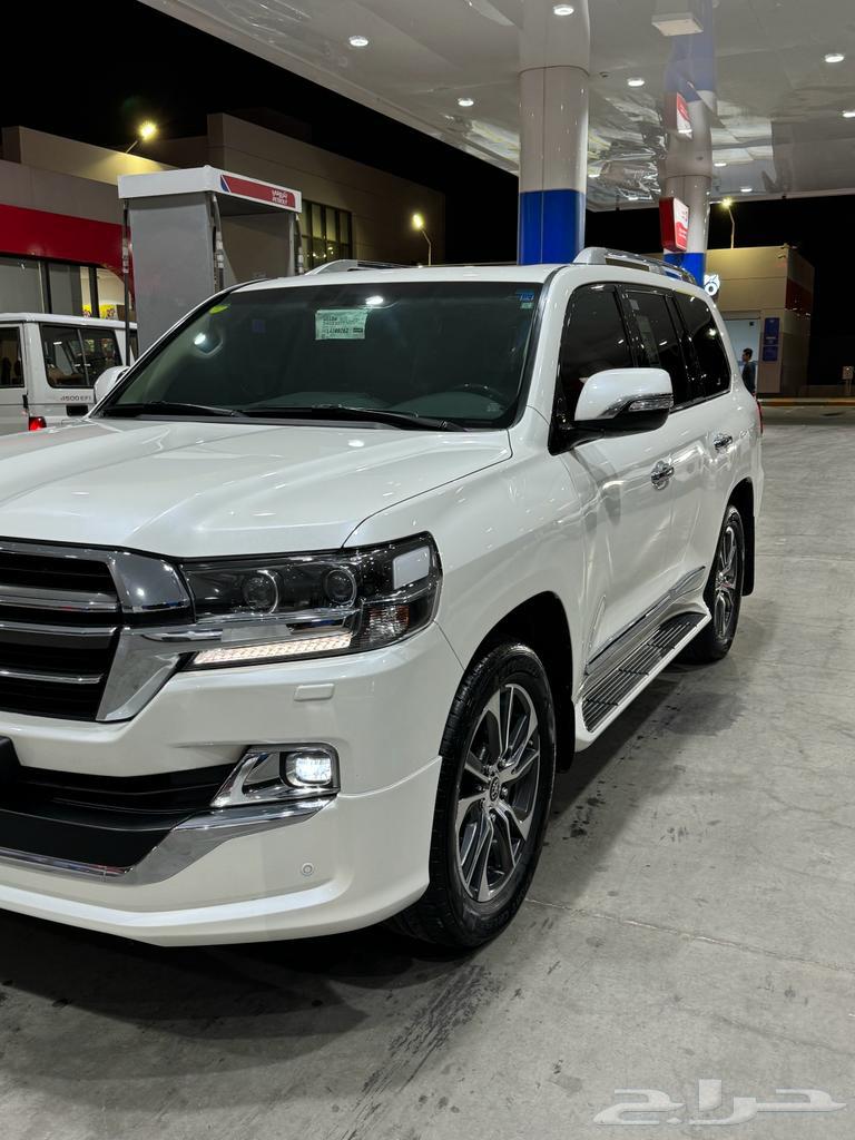 لاندكروزر GXR جكسار تورينق 2020 L5 فل كامل64141461755650111