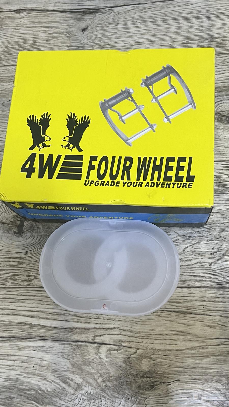 لاعابات او معاونيات سست هايلكس  ماص صدمات اصليه64159028422531114