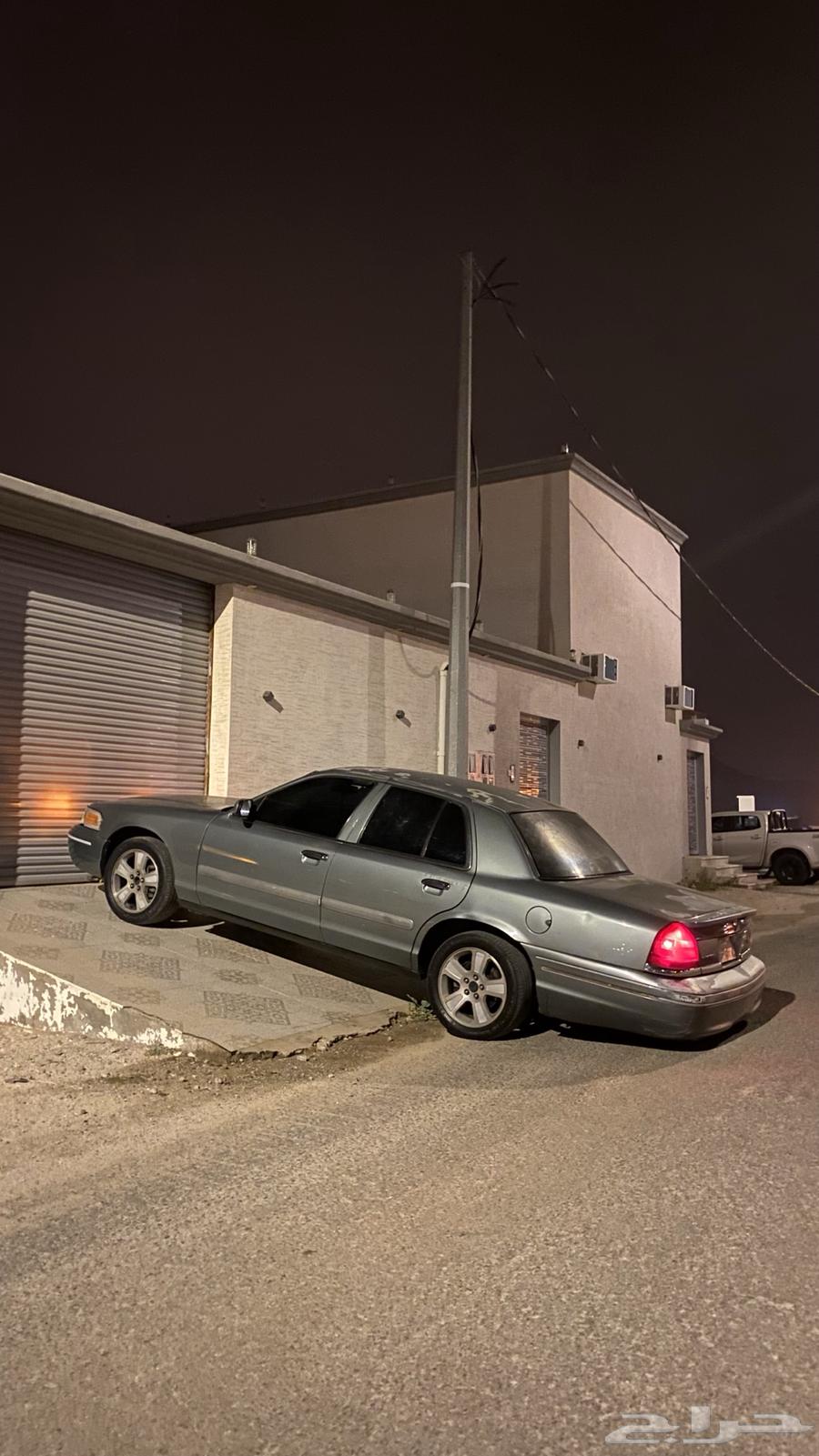 Ford Crown Victoria 2005 Specifications Saudi, Rear Air Conditioning, Spoiler64141485391361111