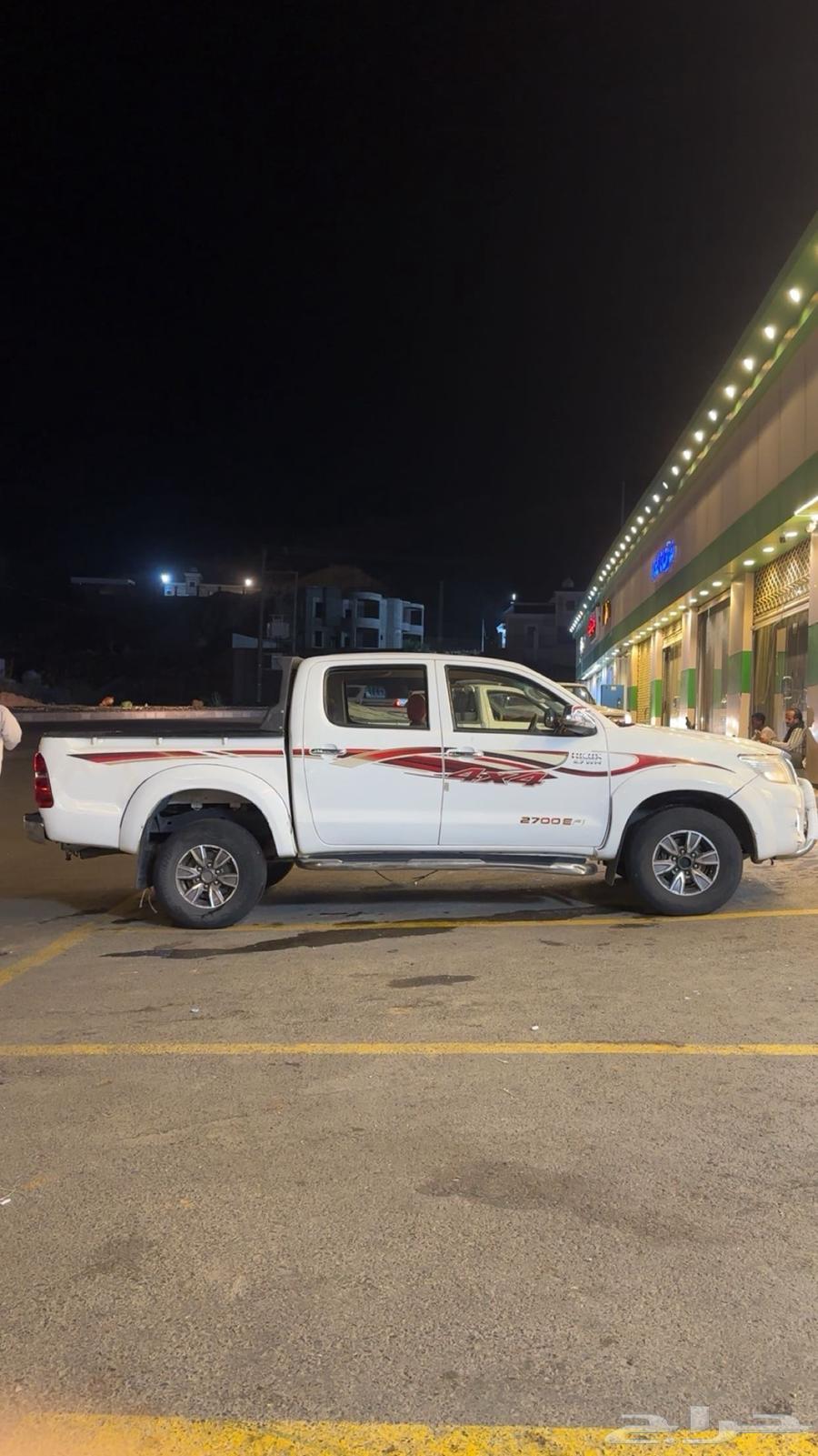 HiLux Double 201564143794882818112
