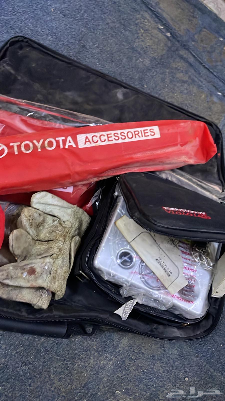 أغراض الوكالة تيوتا64169589060737110