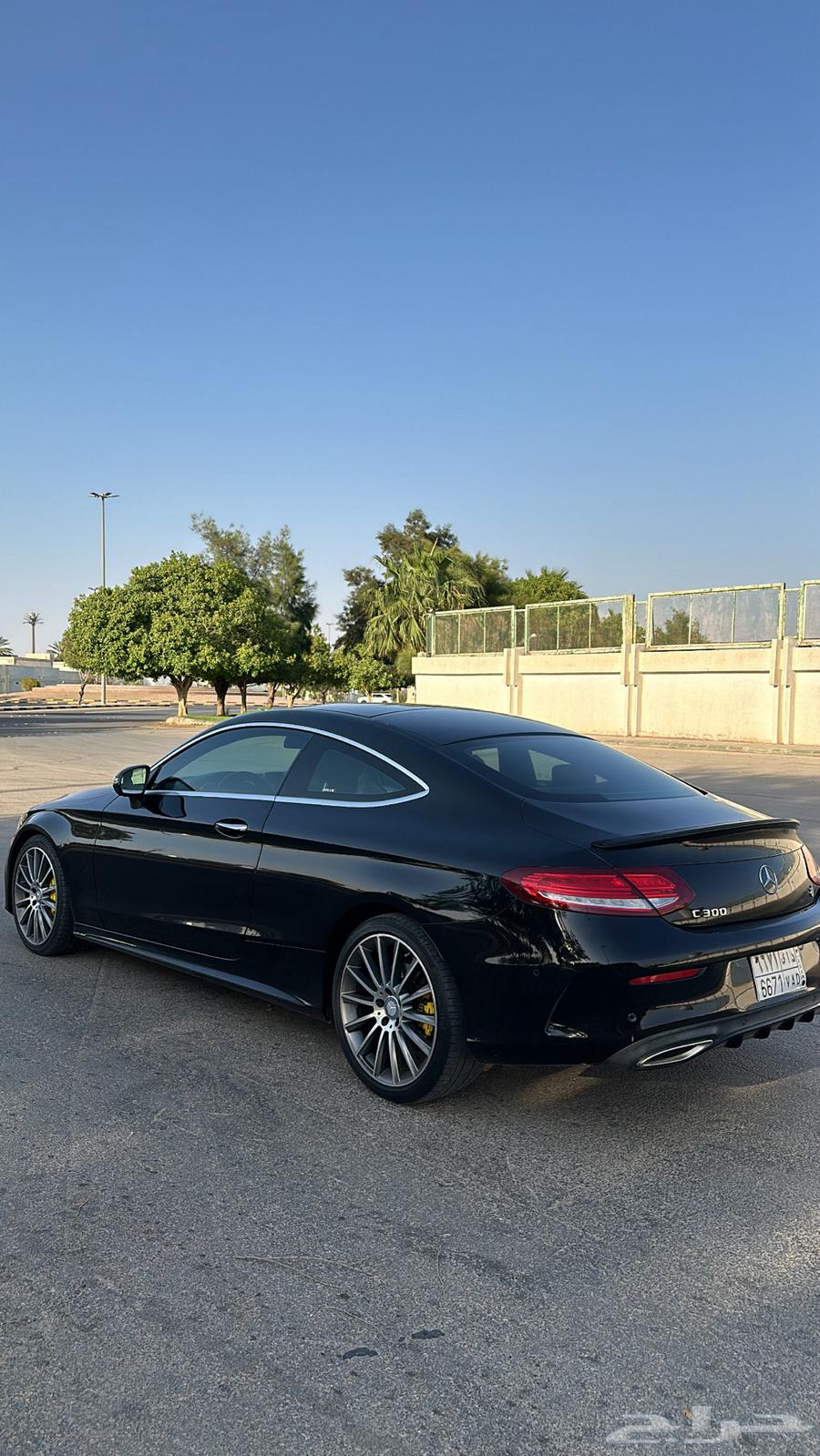مرسيدس 2017 C300 كوبيه (( AMG )) اسود الجفالي64167077448706112