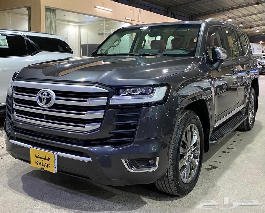 Toyota Land Cruiser VX Model 202264141486987011111