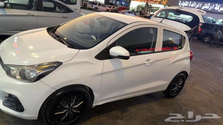 Chevrolet Spark 201863398199947265112