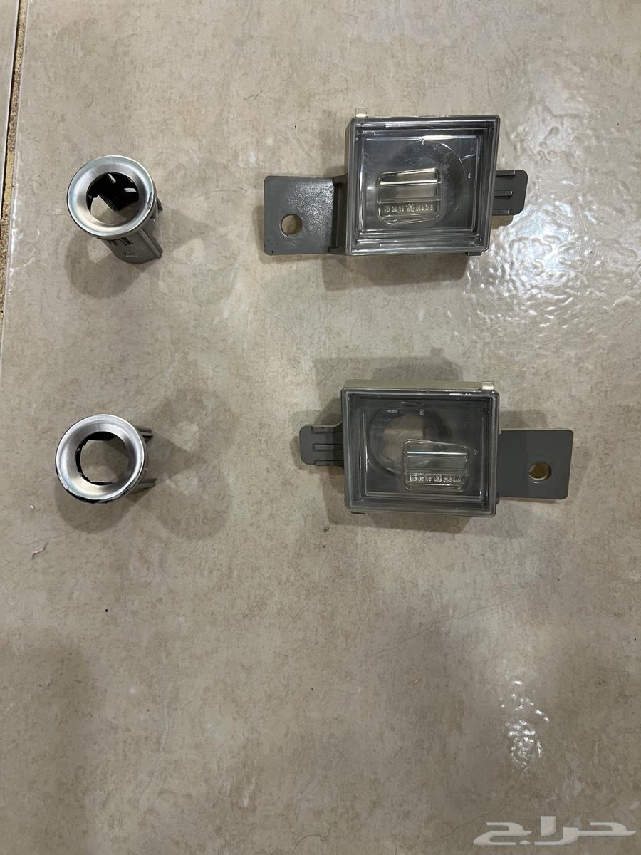 Sierra 2018 Sensor Base and Rear Panel Light Bulb Base64152828821251110