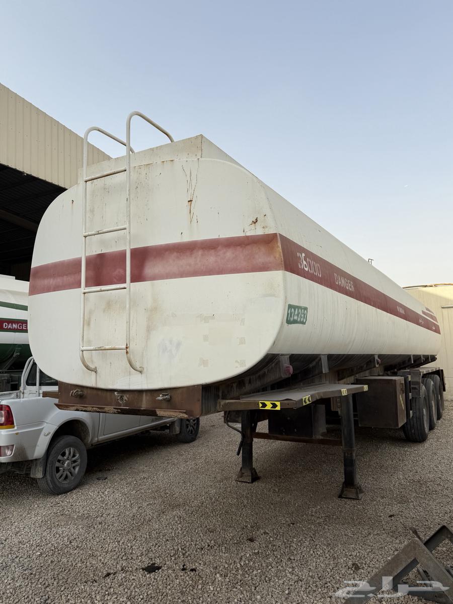 3-Axle Fuel Tanker64141878683650110
