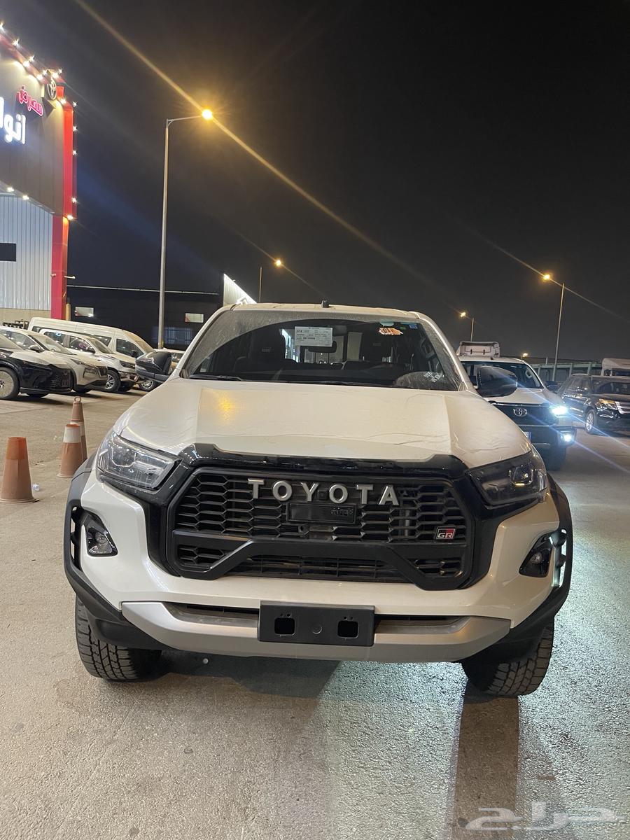 عرض خاص هايلكس GR SPORT V6 دبل موديل 2025 بطاقه جمركيه64161471538689110