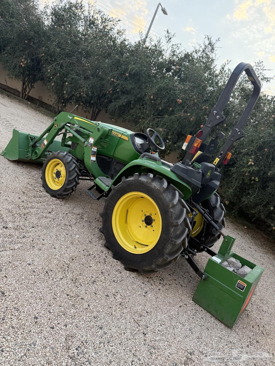 New 2023 John Deere Plow64141487619842111