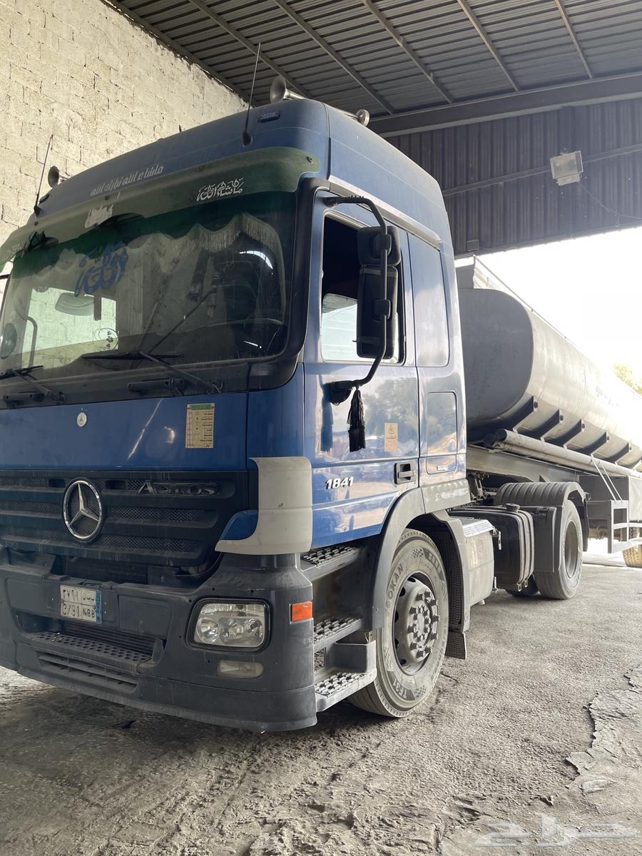 Trailer head 200764142641989633112