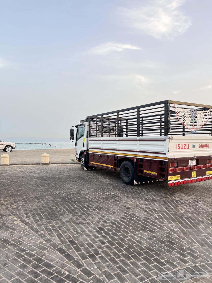 نقل عفش داخل و خارج الرياض64202931703169110
