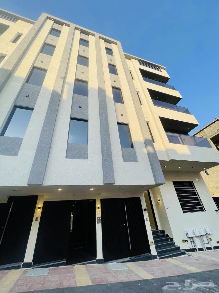 Upper-floor ownership apartments with rooftop in Abha opposite Al-Kubra Al-Matar from 540 thousand63612650337410111