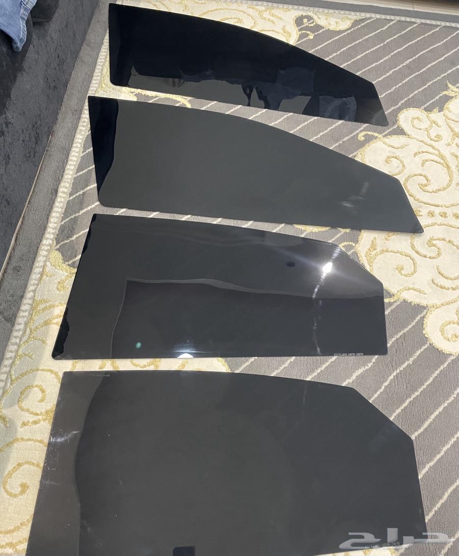 Avalon 2013 to 2018 Moving Deception64147881785731111