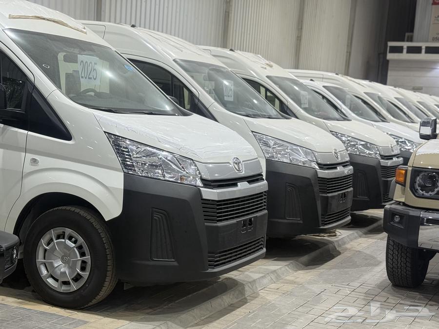 High Bus for Passengers and Cargo, All Sizes Available at Lowest Prices64142173384194111