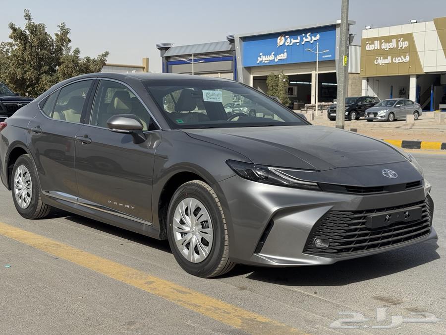 كامري 2025 خليجي استاندر E كاش واقساط64146380888833112