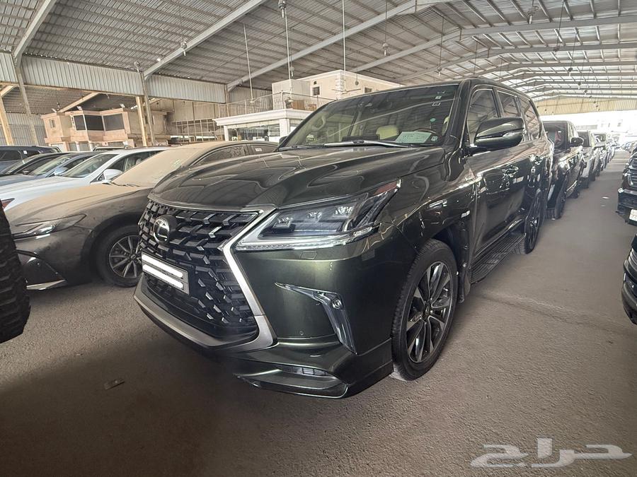لكزس LX560 بلاك اديشن 202164166096186243111