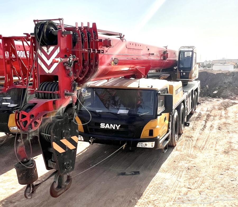 crane 80 ton available for rent all over saudia Crane 80 tons64141878297731111