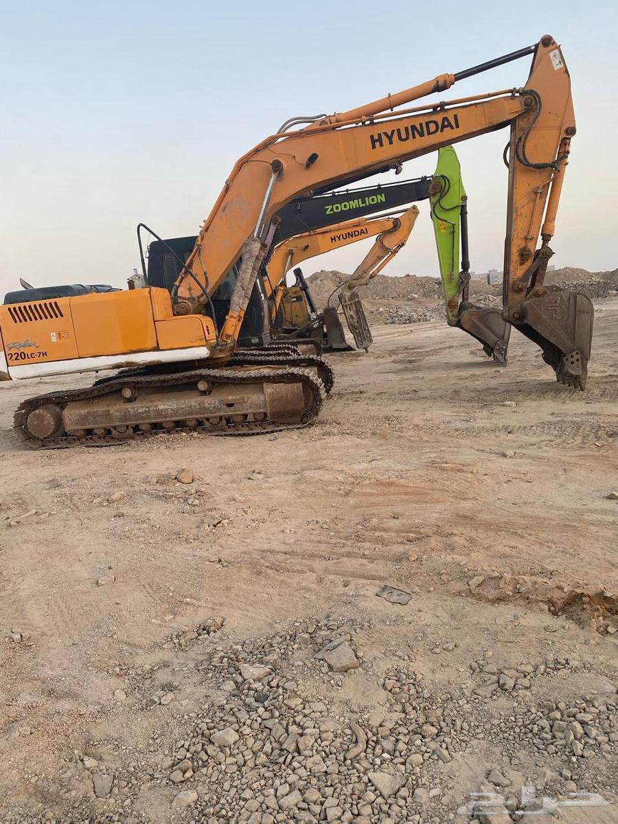 حفار بوكلين للايجار هدم وحفر الاراضي في جده64170752286338112